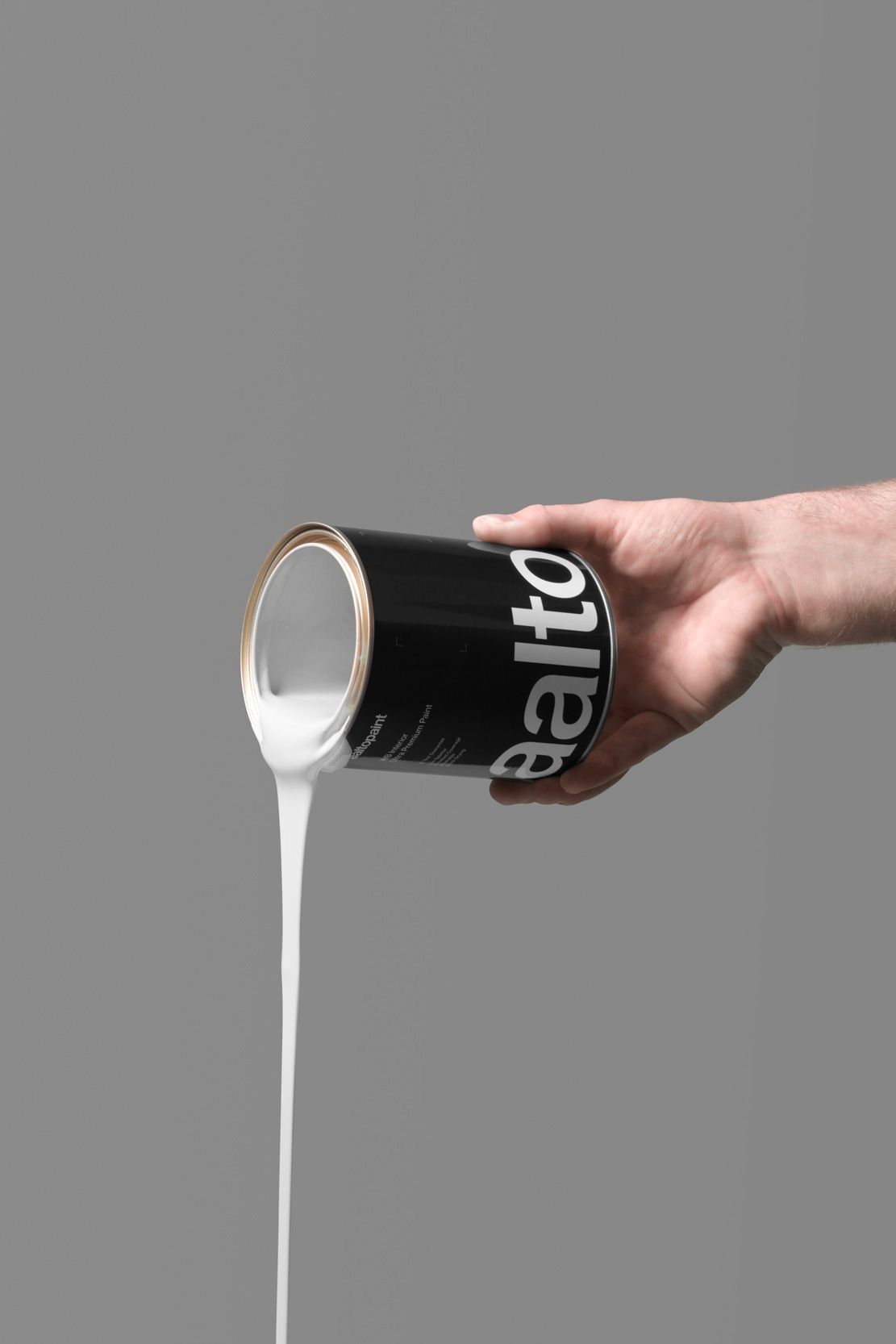 Стильная спортивная обувь